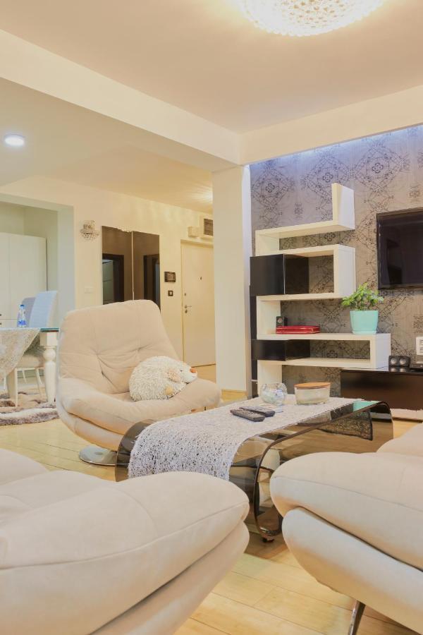Diamond Butterfly Apartment سكوبجي المظهر الخارجي الصورة