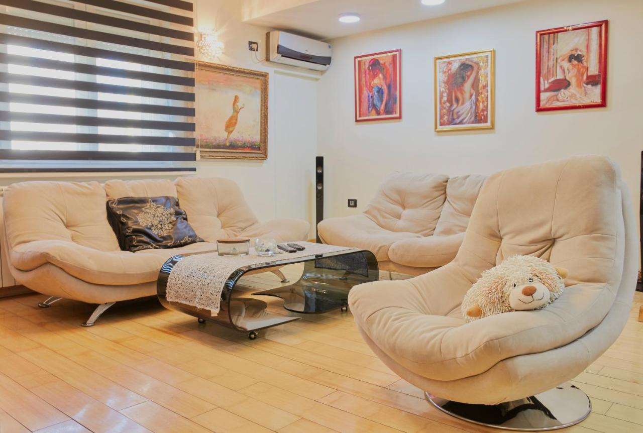 Diamond Butterfly Apartment سكوبجي المظهر الخارجي الصورة