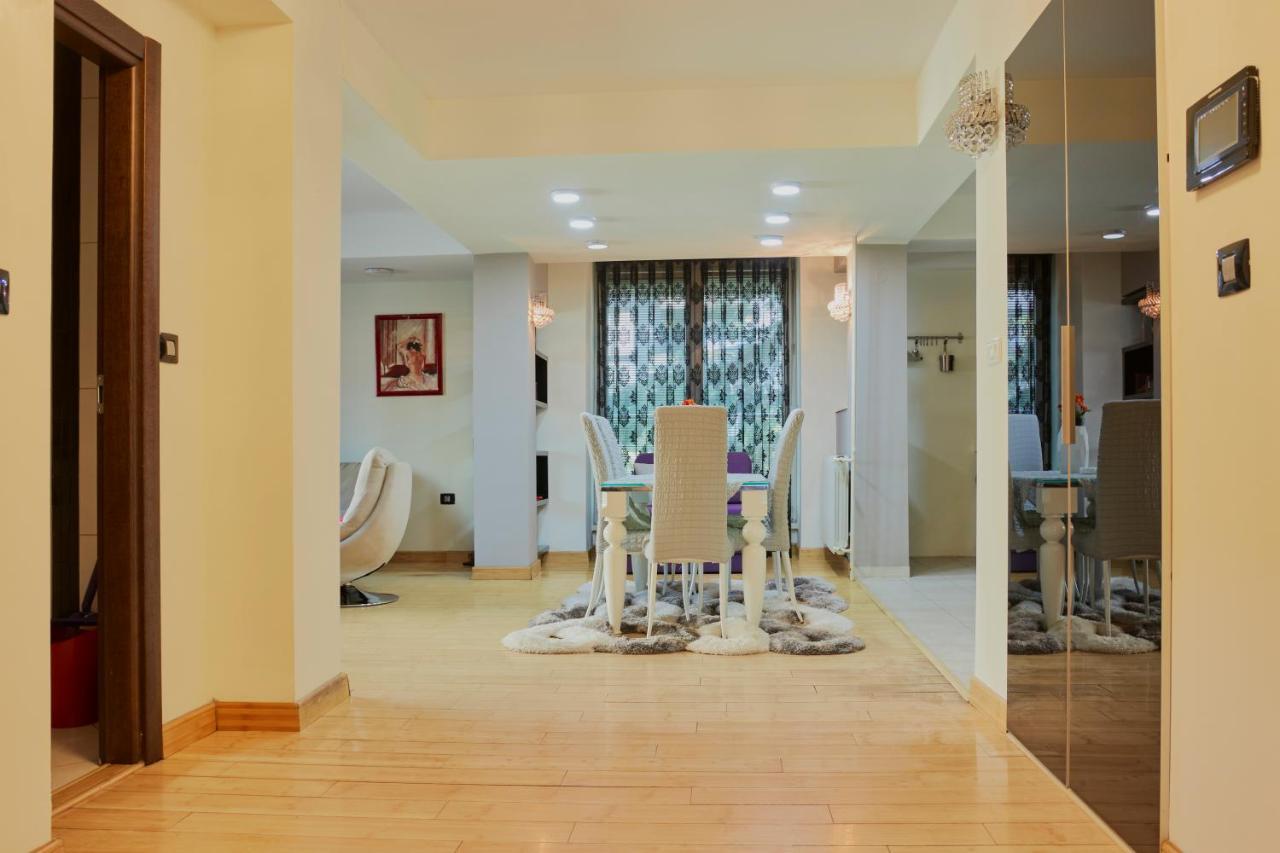 Diamond Butterfly Apartment سكوبجي المظهر الخارجي الصورة