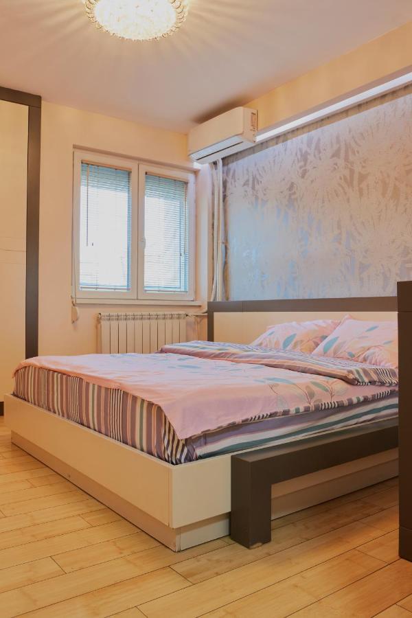 Diamond Butterfly Apartment سكوبجي المظهر الخارجي الصورة